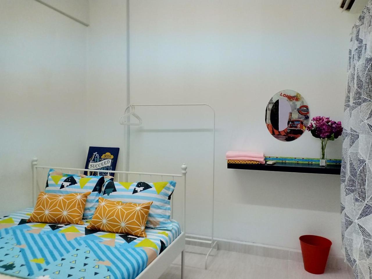 クアラ・トレンガヌCasa Inderaloka Pantai Batu Burukアパートメント エクステリア 写真